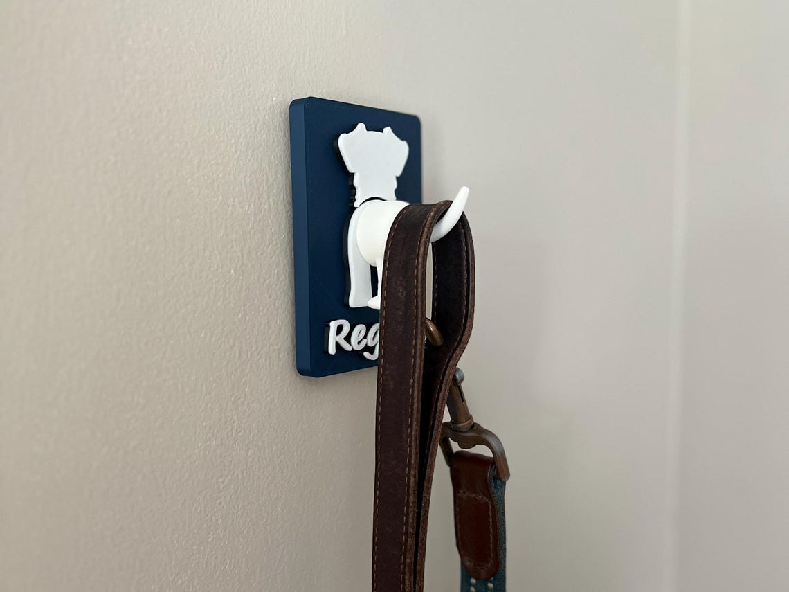 Personalized Dog Leash Holder for Wall – Funny Dog Butt Leash Hook, Custom Pet Leash Hanger, Gift for Dog Owners