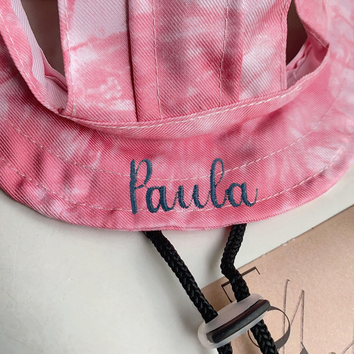 Custom Bucket Hat for Dogs & Cats – Embroidered Pet Hat with Name, Sun Protection Puppy Cap, Cute Travel Pet Accessories