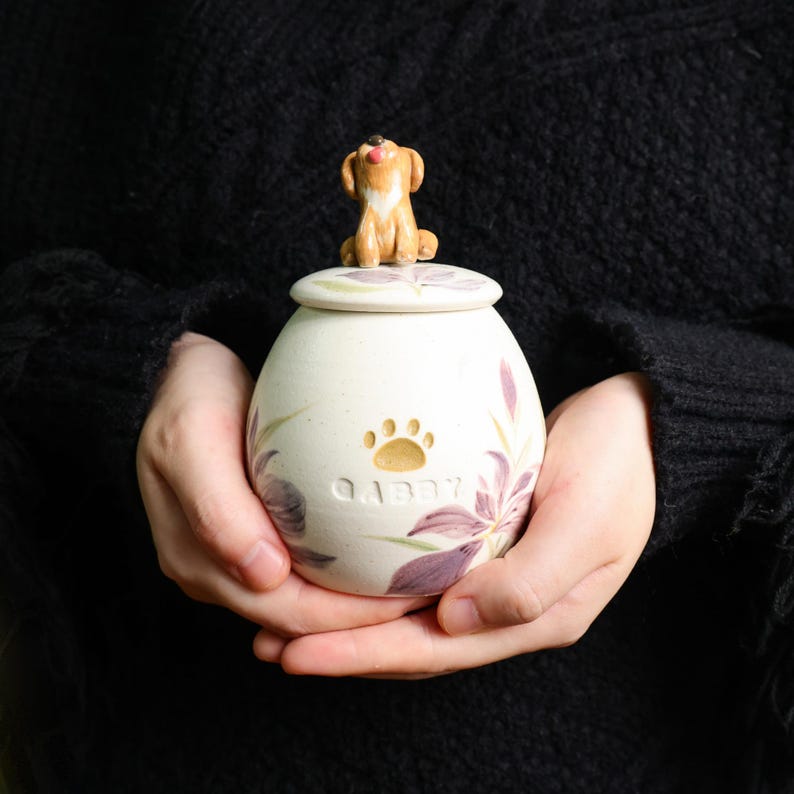 Custom Pet Memorial Urn – Handmade Ceramic Dog/Cat Urn for Ashes with Pet figurine and Name Pet Loss Gift