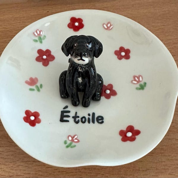 Custom Pet Ring Dish Personalized Pet Figurine Ceramic Jewelry Holder Unique Gift for Pet Lover