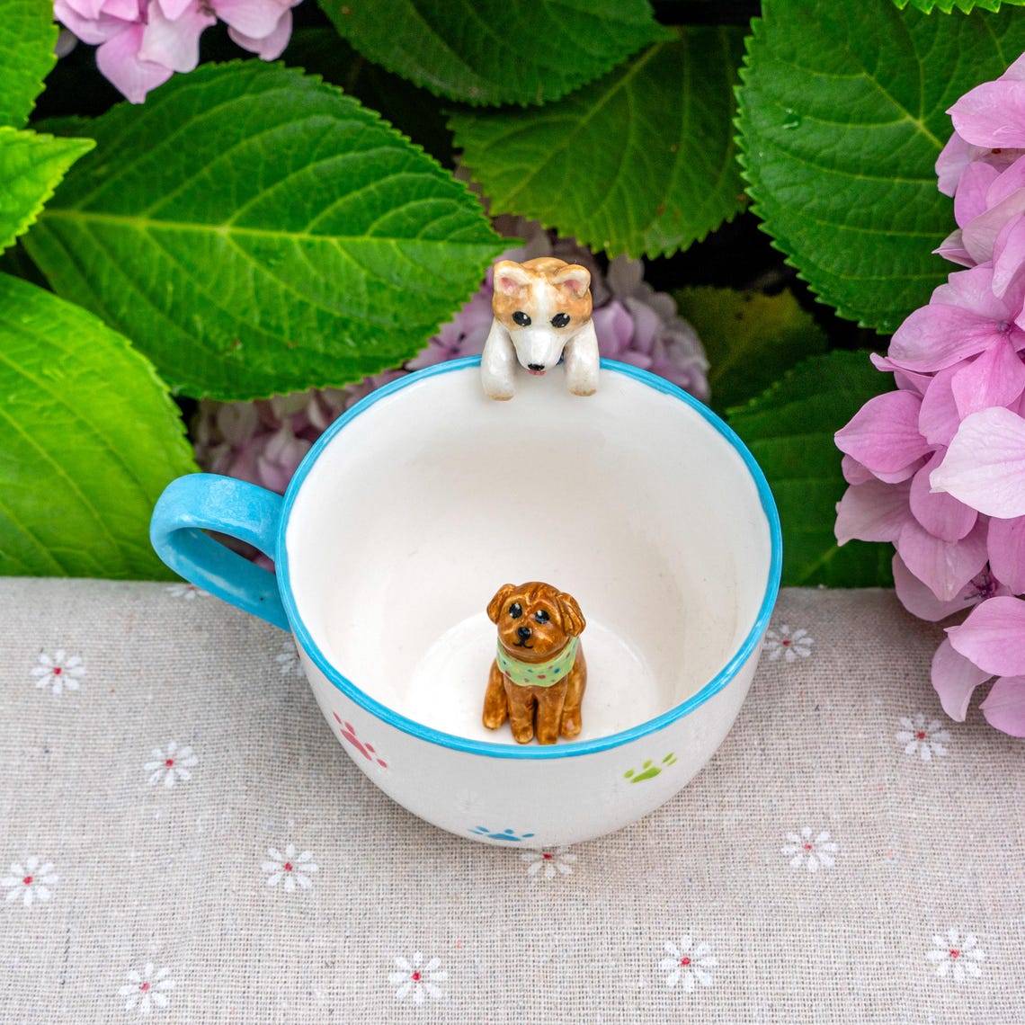 Custom Pet Figurine Mug with Name – Handmade Cat & Dog Ceramic Mug Christmas Keepsake Gift for Pet Lovers