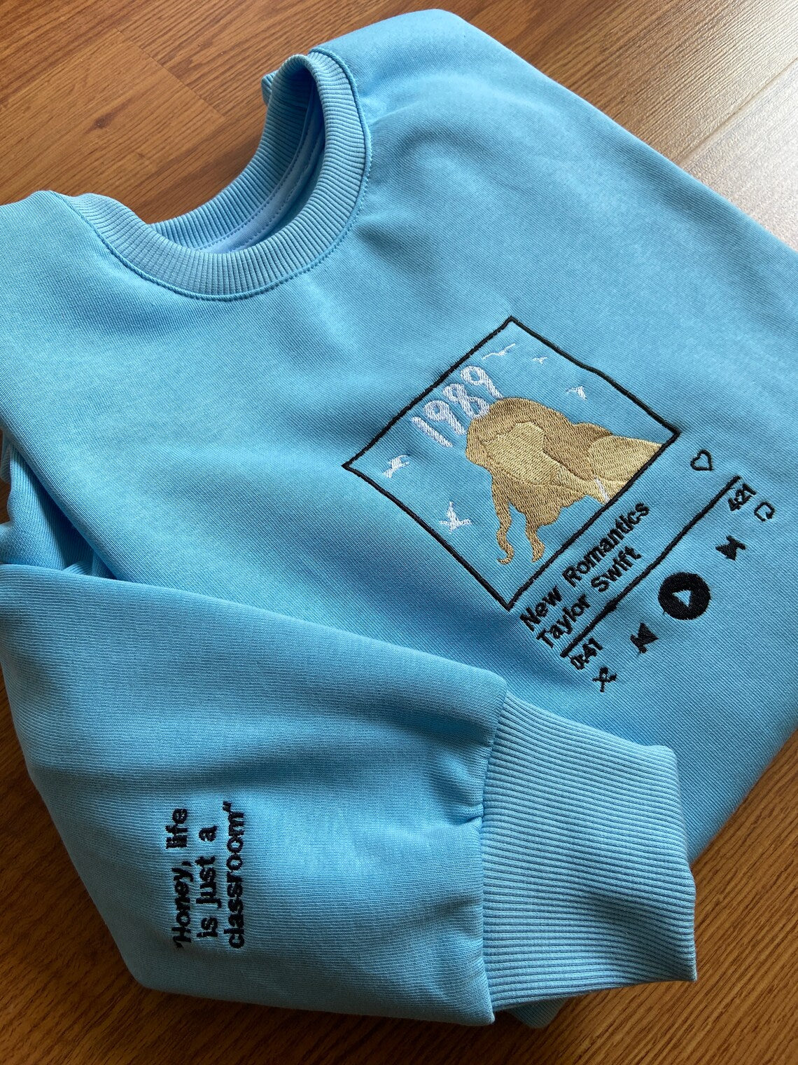Individuell besticktes Paar-Portrait-Musikspieler-passendes Kapuzenpullover-Sweatshirt zum Valentinstag