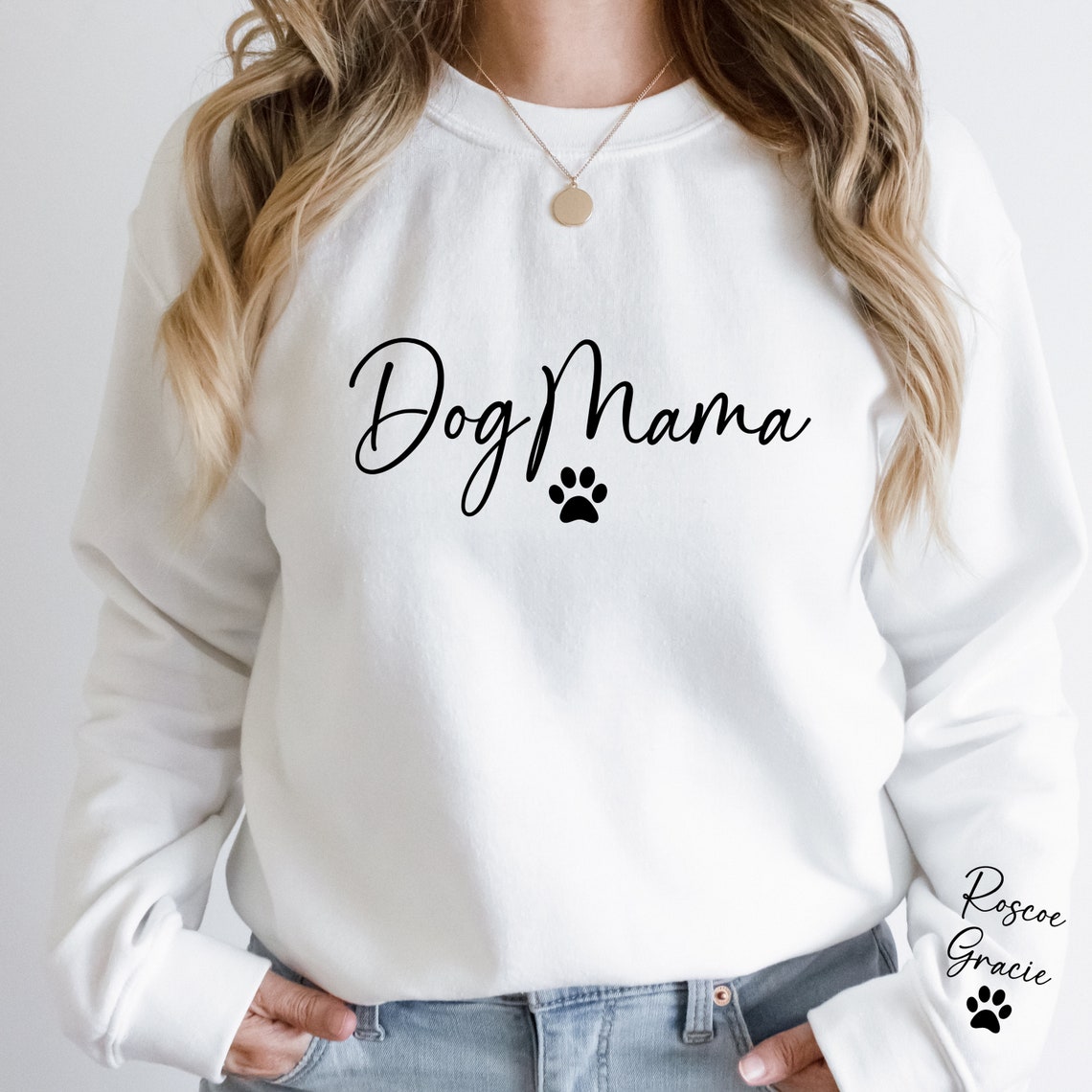 Personalisiertes Hundemama-Sweatshirt mit Kosenamen am Ärmel