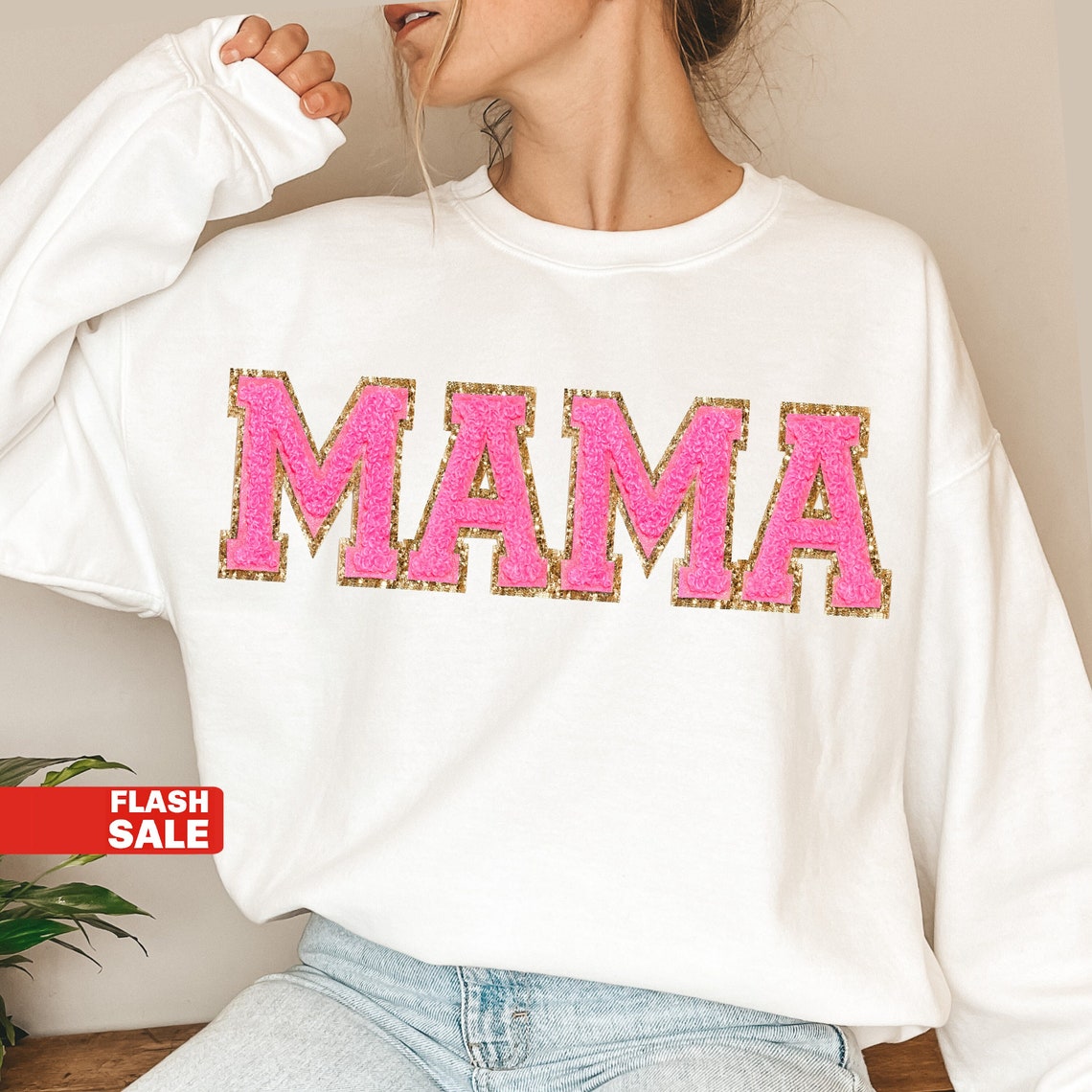 Personalisierter Glitzer-Patch, besticktes MAMA-Sweatshirt und Kindernamen auf dem Ärmel, Muttertagsgeschenk