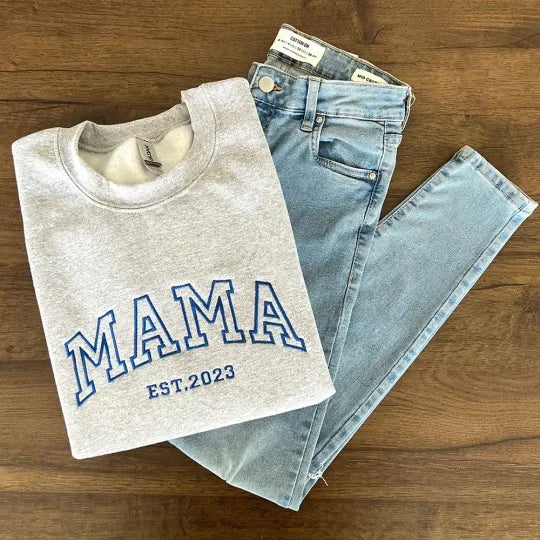 Benutzerdefinierter bestickter Papa-Sweatshirt-Hoodie mit Kindernamen und voraussichtlichem Datum zum Vatertag