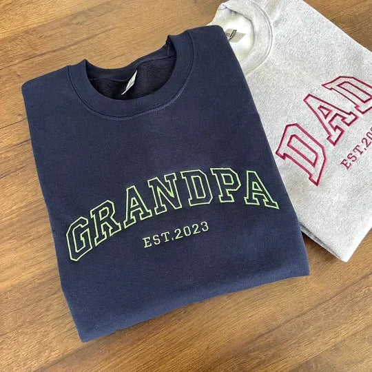 Benutzerdefinierter bestickter Papa-Sweatshirt-Hoodie mit Kindernamen und voraussichtlichem Datum zum Vatertag