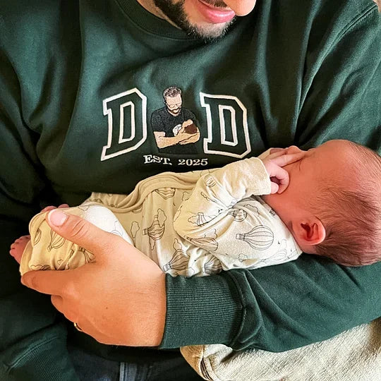 Sudadera con capucha bordada personalizada para papá con nombre del niño y fecha de nacimiento para el Día del Padre