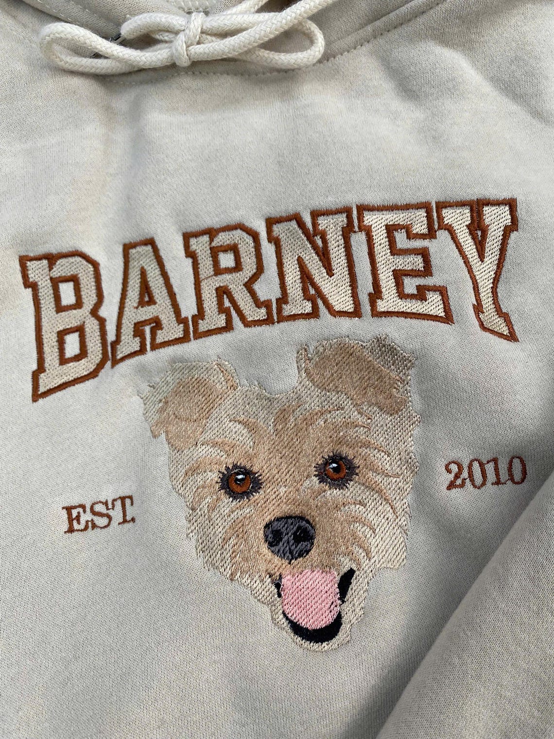 Cara de mascota bordada personalizada y nombre de mascota sudadera retrato de perro bordado cuello redondo regalo amante de las mascotas