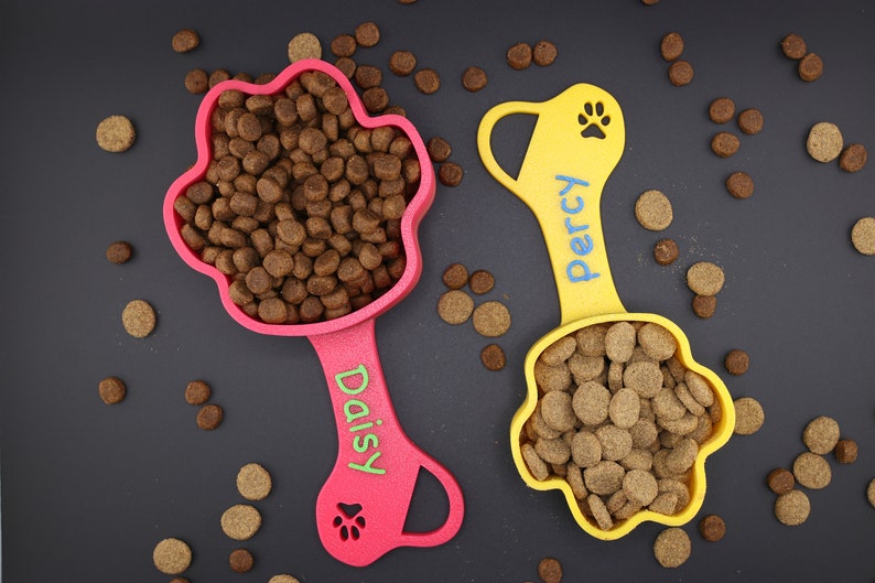 Personalized Dog Paw Print Food Scoop with Name Gift for Dog Lover