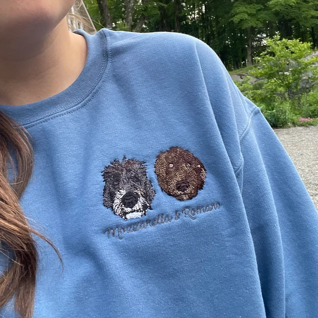Personalisiertes Sweatshirt mit besticktem Haustiergesicht und Namen für Tierliebhaber