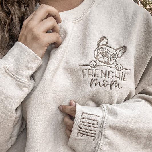 Besticktes Sweatshirt mit Kapuze für Hundemama mit Haustierportrait und Tiernamen, Geschenk für Tierliebhaber