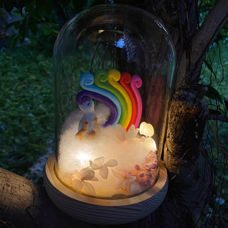 Custom Pet Figure Rainbow Mushroom Night Ligh Pet Memorial Gift Loss Dog/Cat Sympathy Gift