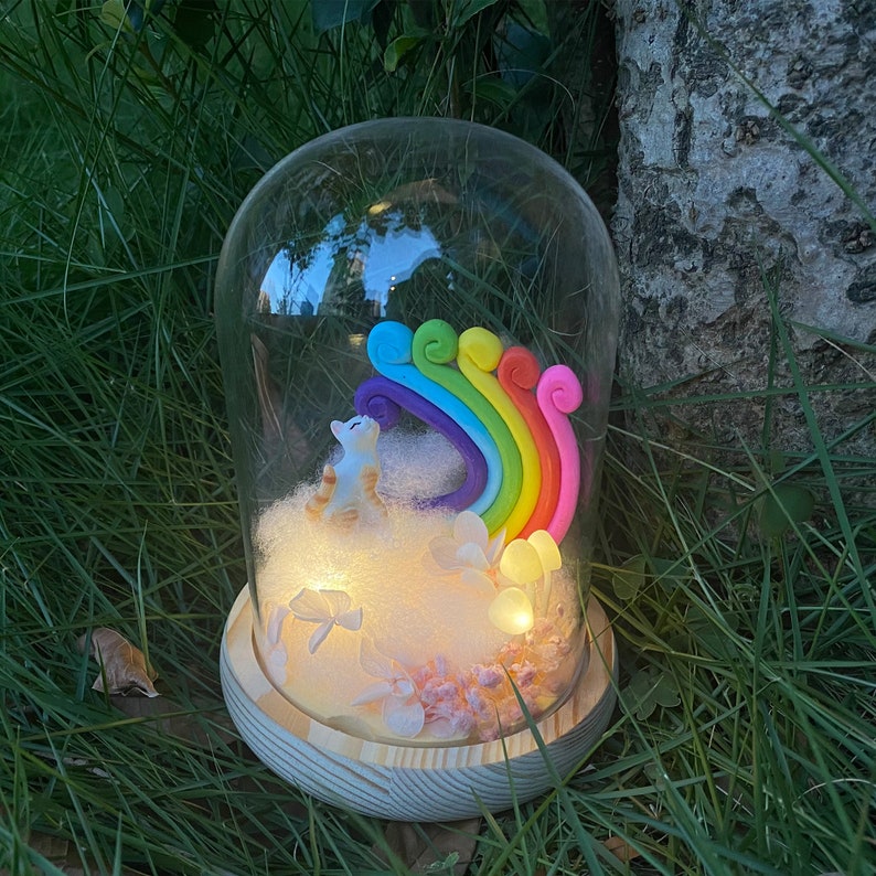 Custom Pet Figure Rainbow Mushroom Night Ligh Pet Memorial Gift Loss Dog/Cat Sympathy Gift
