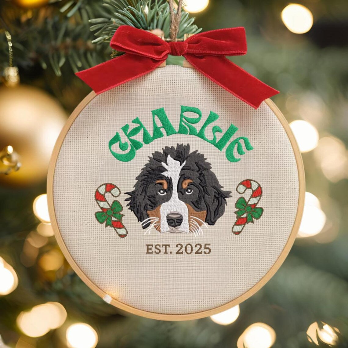 Custom Embroidered Pet Portrait with Name Christmas Ornament Gift For Dog Cat Owners Pet Lovers