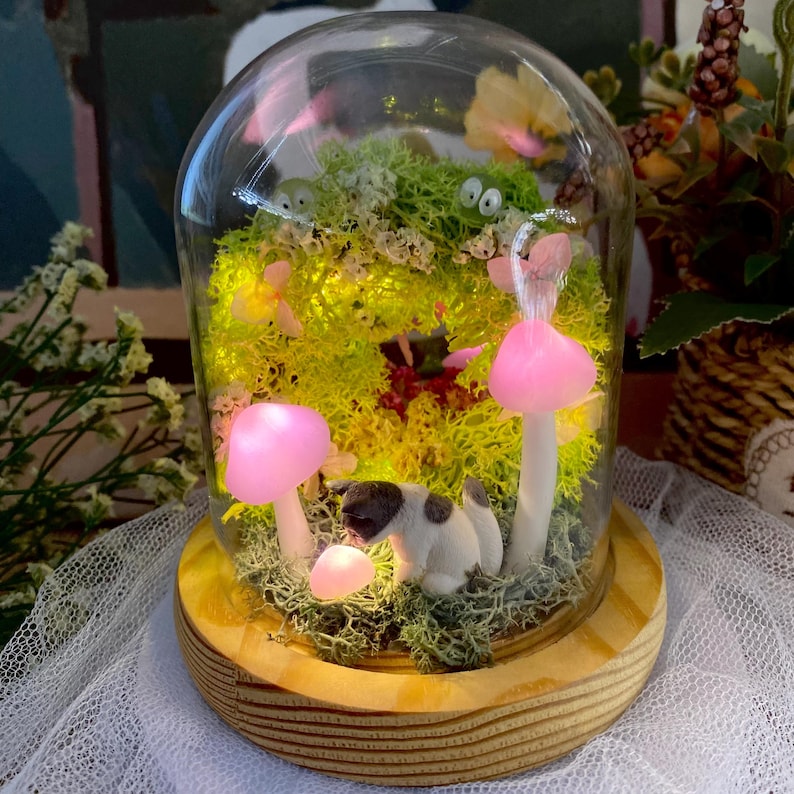 Custom Pet Figurine Pink Mushroom Lamp Unique Pet Sympathy Gift For Dog Cat Lovers