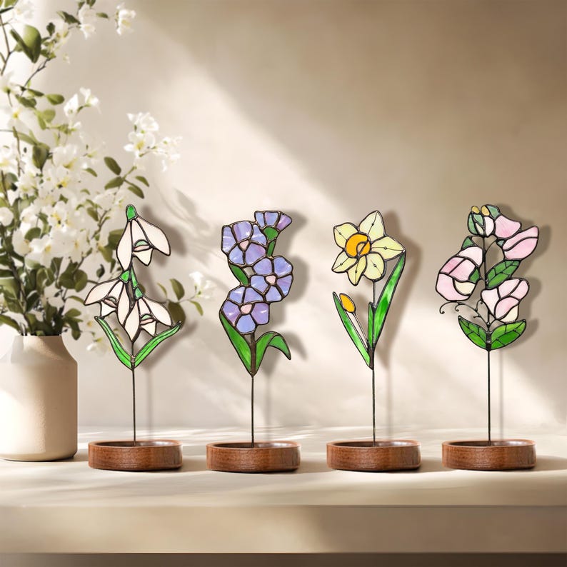 Personalized Stained Glass Birth Flower Suncatcher Unique Mother's Day Christmas Gift for Mom Grandma