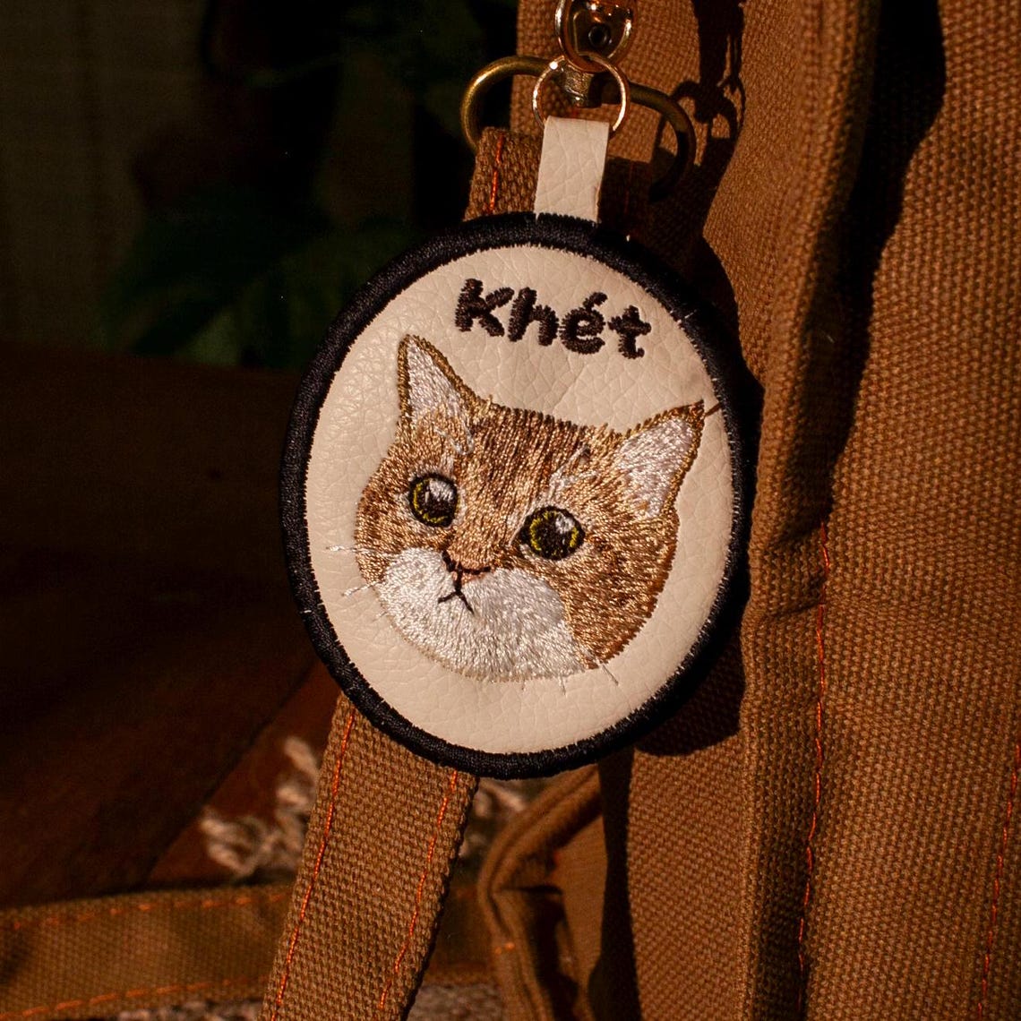 Letrero conmemorativo personalizado para collar de mascota con oreja y nombre, regalo para amantes de las mascotas