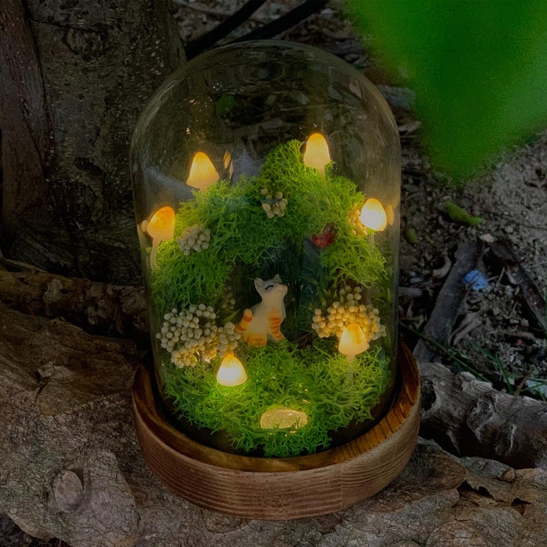 Custom Cat Figure Green Mushroom Wreath Lamp Birthday Christmas Gift For Pet Lovers