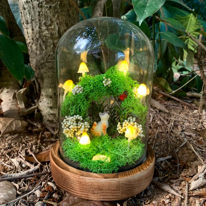Custom Cat Figure Green Mushroom Wreath Lamp Birthday Christmas Gift For Pet Lovers