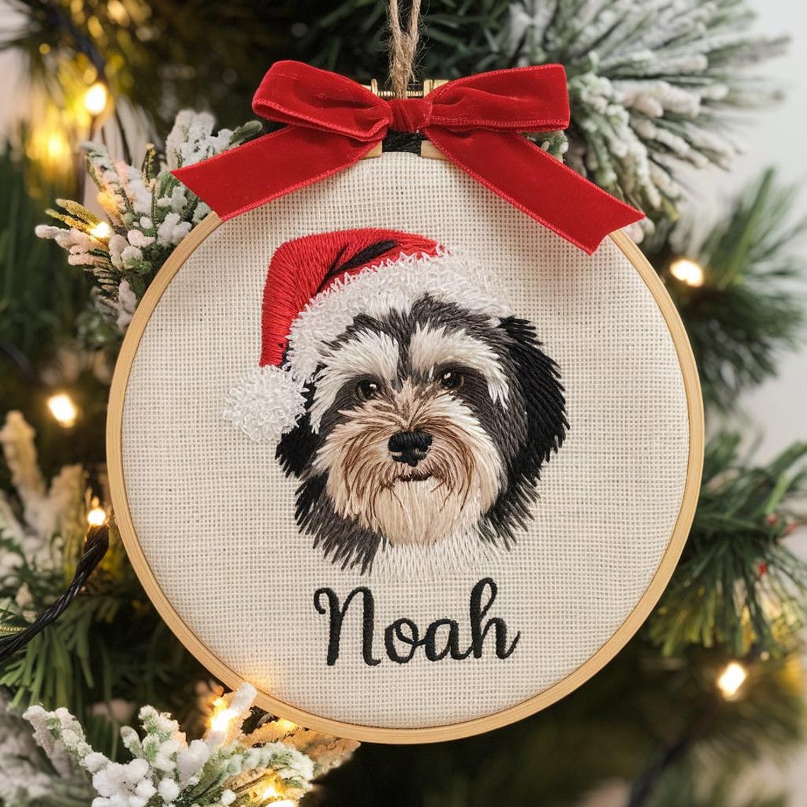 Personalized Pet Memorial Ornament – Custom Embroidered Dog Cat Portrait Keepsake Gift for Pet Lovers