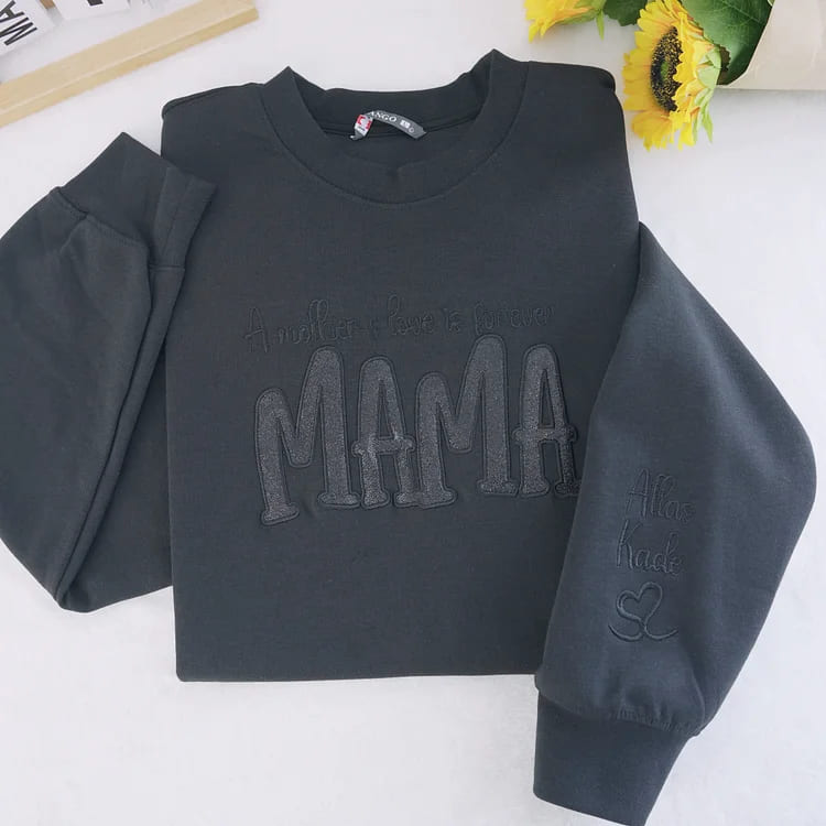 Besticktes MAMA-Sweatshirt mit Rundhalsausschnitt und Kindernamen auf dem Ärmel, Muttertagsgeschenk für Mama