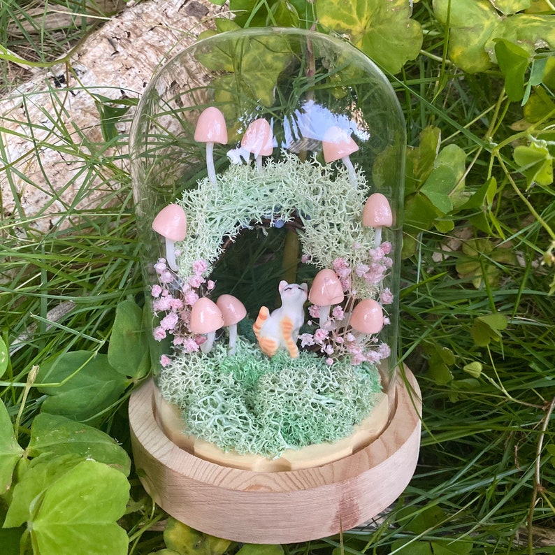 Custom Pet Figurine Mushroom Wreath Night Light Birthday Christmas Gift For Pet Lovers