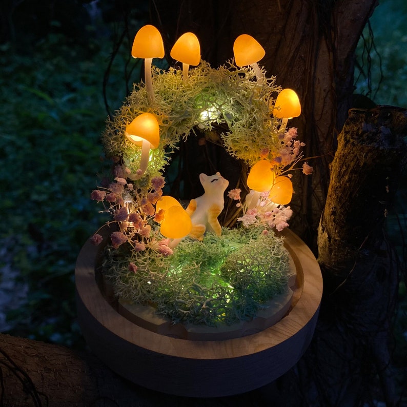 Custom Pet Figurine Mushroom Wreath Night Light Birthday Christmas Gift For Pet Lovers