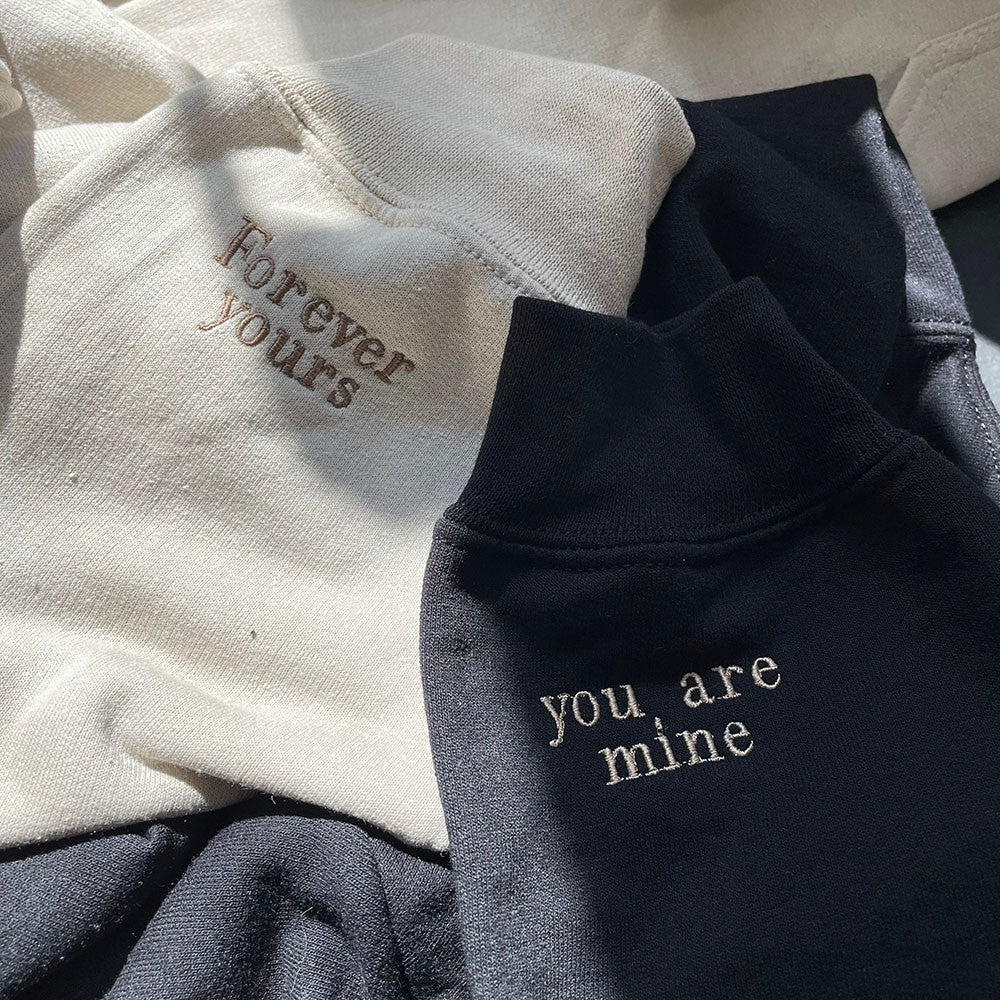 Personalisierter bestickter Hoodie „Für immer deins, du bist mein“, passendes Sweatshirt mit römischen Ziffern, Paargeschenke
