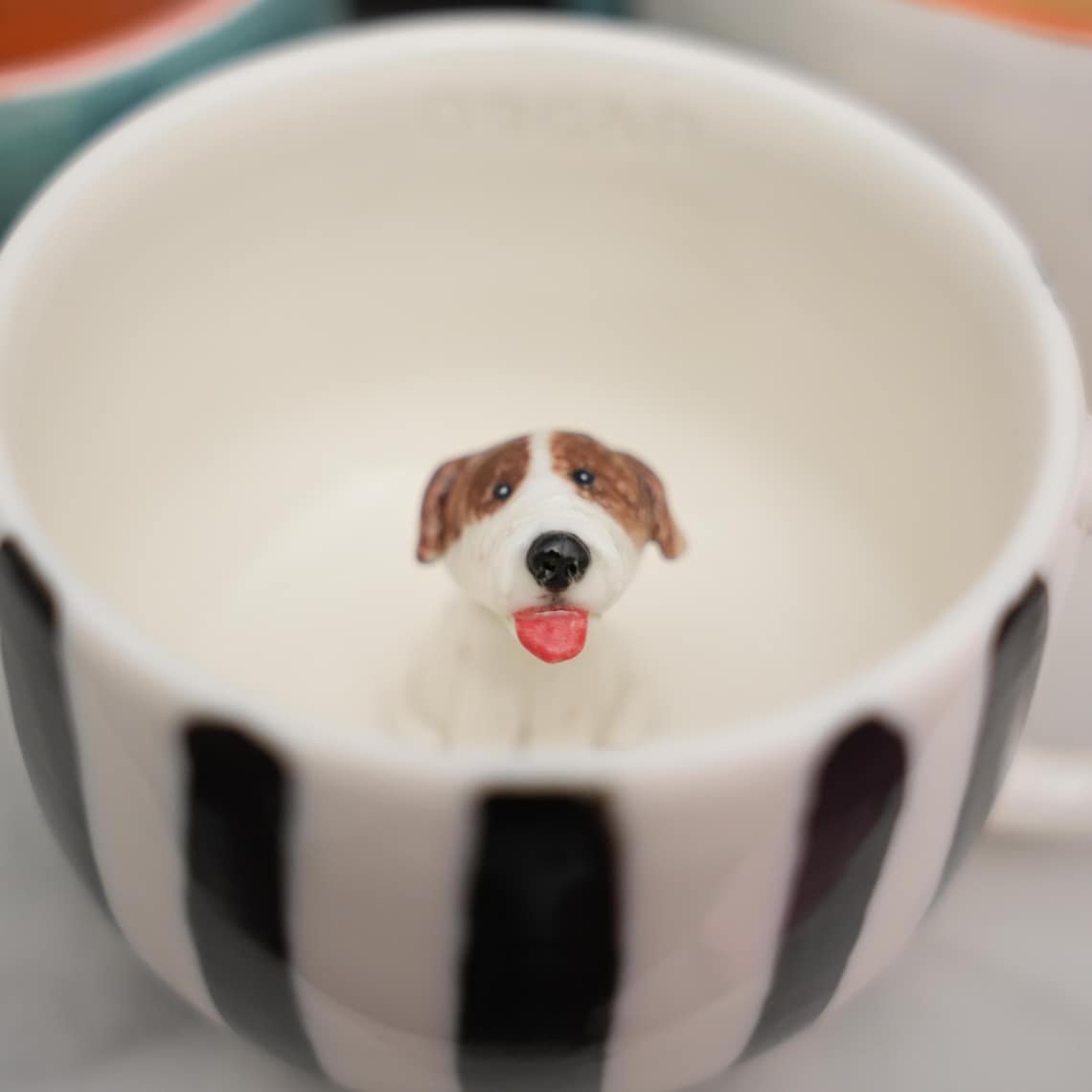 Custom Pet Figurine Mug with Name – Handmade Cat & Dog Ceramic Mug Christmas Keepsake Gift for Pet Lovers