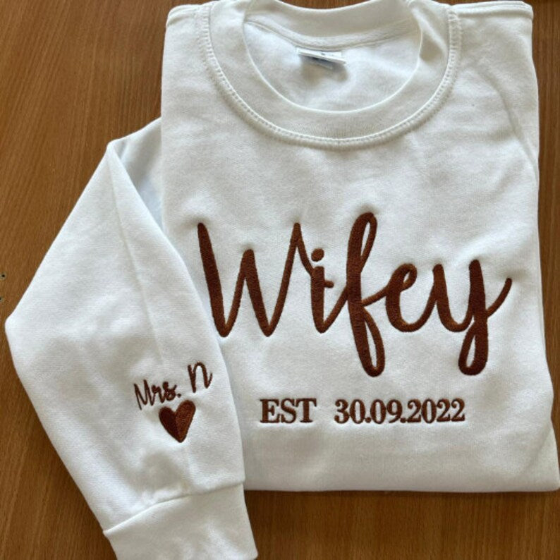 Individuell besticktes Wifey Hubby Year Matching Couple Sweatshirt Valentinstagsgeschenk