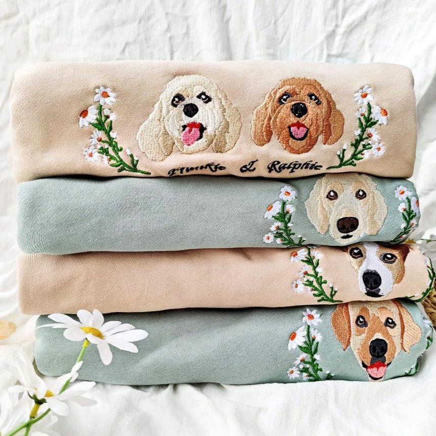 Embroidered Pet Portrait Sweatshirt Custom Wreath Hoodie Pet Sympathy Gifts Christmas Gift For Pet Lovers