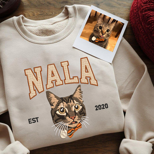 Custom Embroidered Pet Cat Portrait Photo Sweatshirt Hoodie Keepsake Gift for Cat Mom Pet Lovers