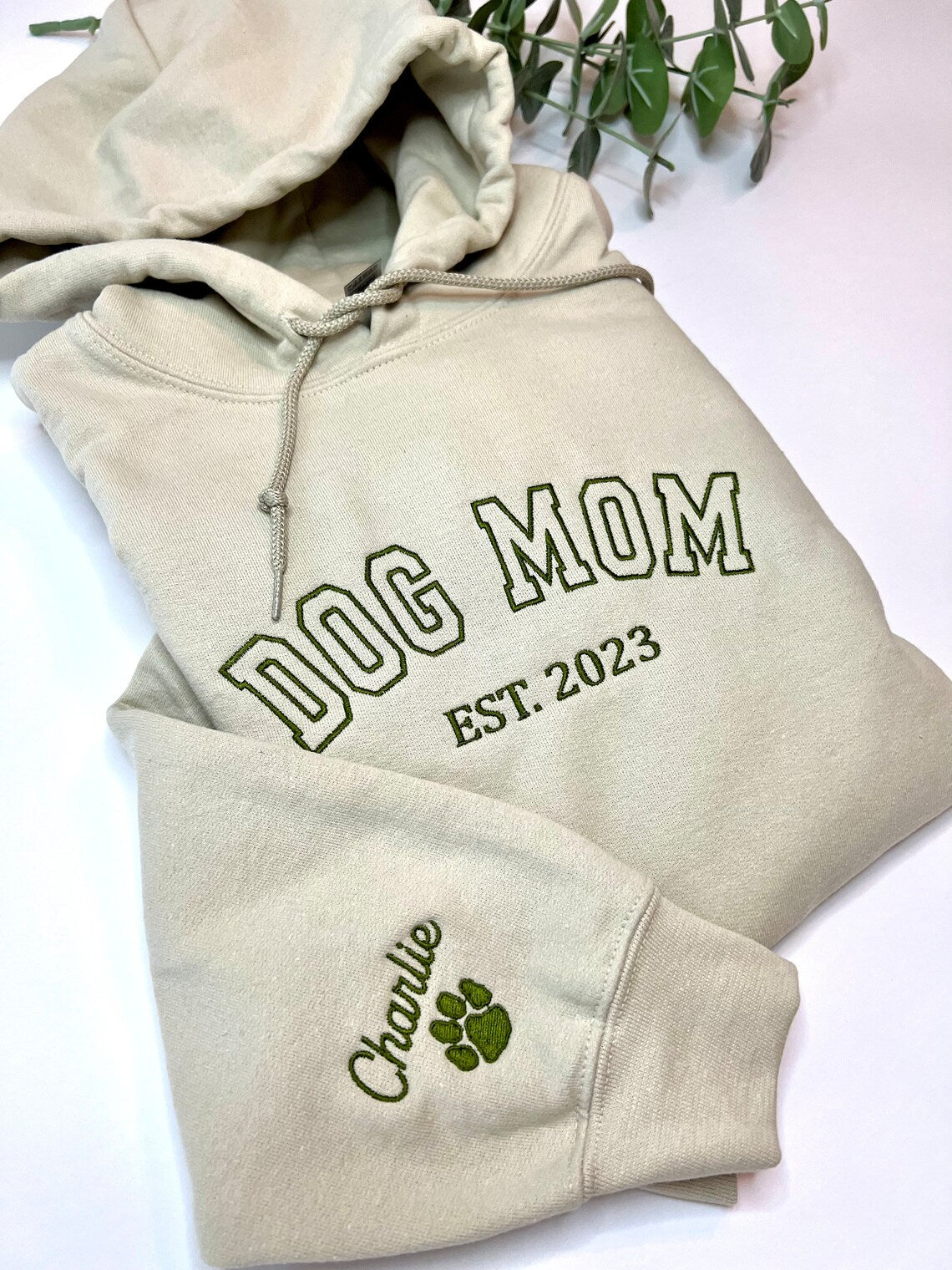 Personalisiertes Hundemama-Sweatshirt mit Kosenamen auf dem Ärmel, Geschenk für Tierliebhaber