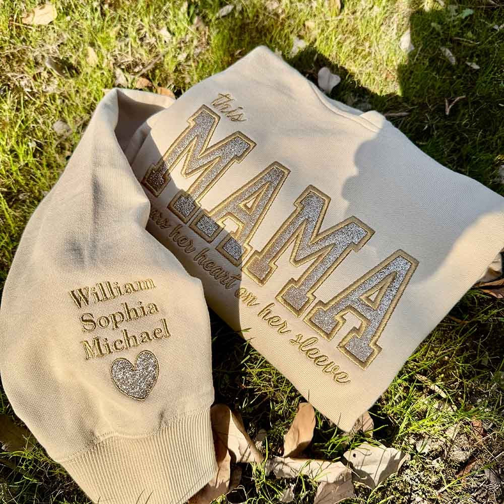 Besticktes MAMA-Sweatshirt mit Rundhalsausschnitt und Kindernamen auf dem Ärmel, Muttertagsgeschenk für Mama