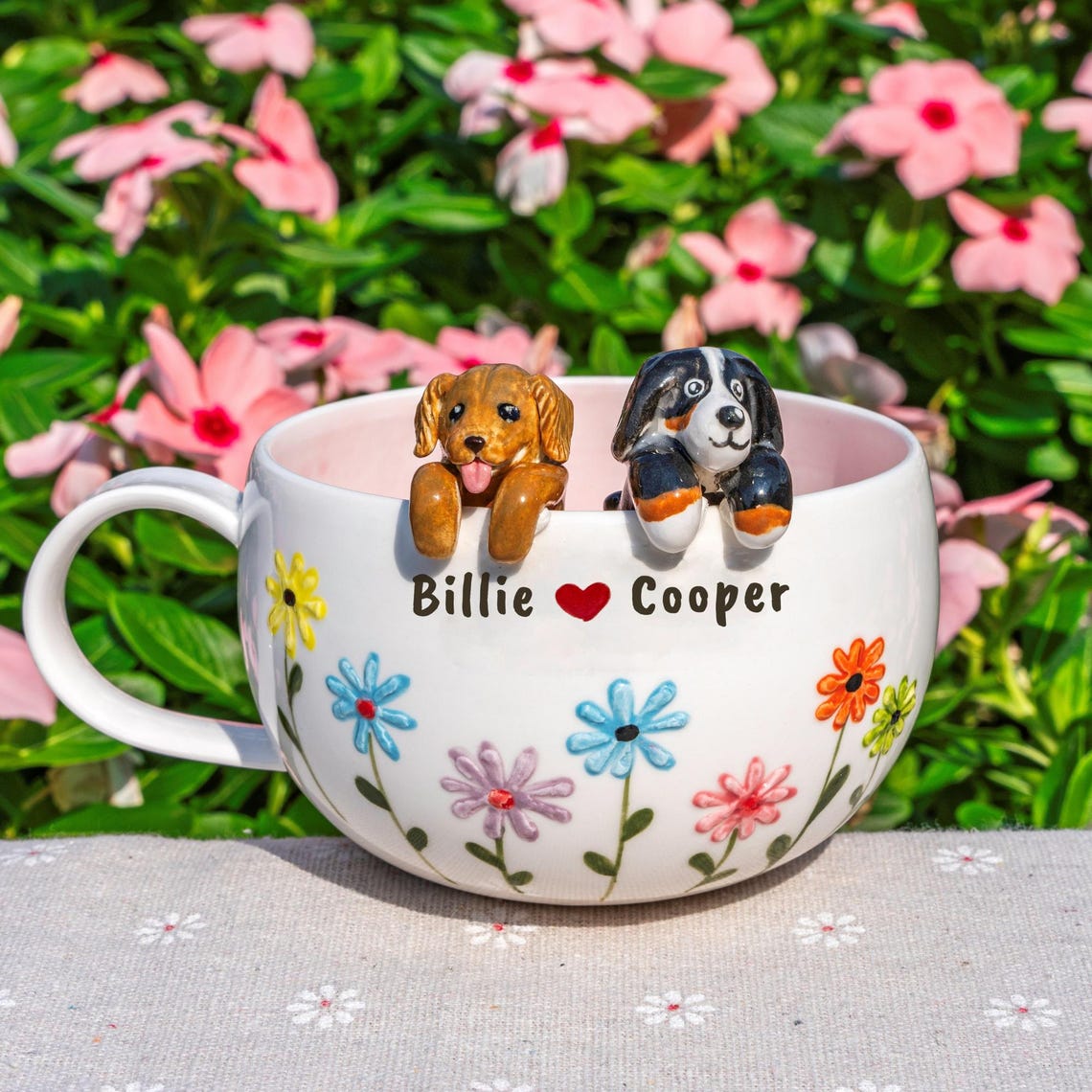 Custom Pet Figurine Mug with Name – Handmade Cat & Dog Ceramic Mug Christmas Keepsake Gift for Pet Lovers