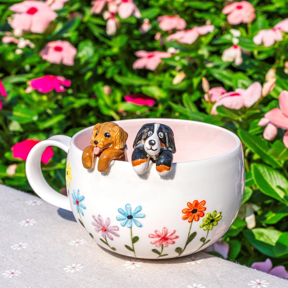 Custom Pet Figurine Mug with Name – Handmade Cat & Dog Ceramic Mug Christmas Keepsake Gift for Pet Lovers