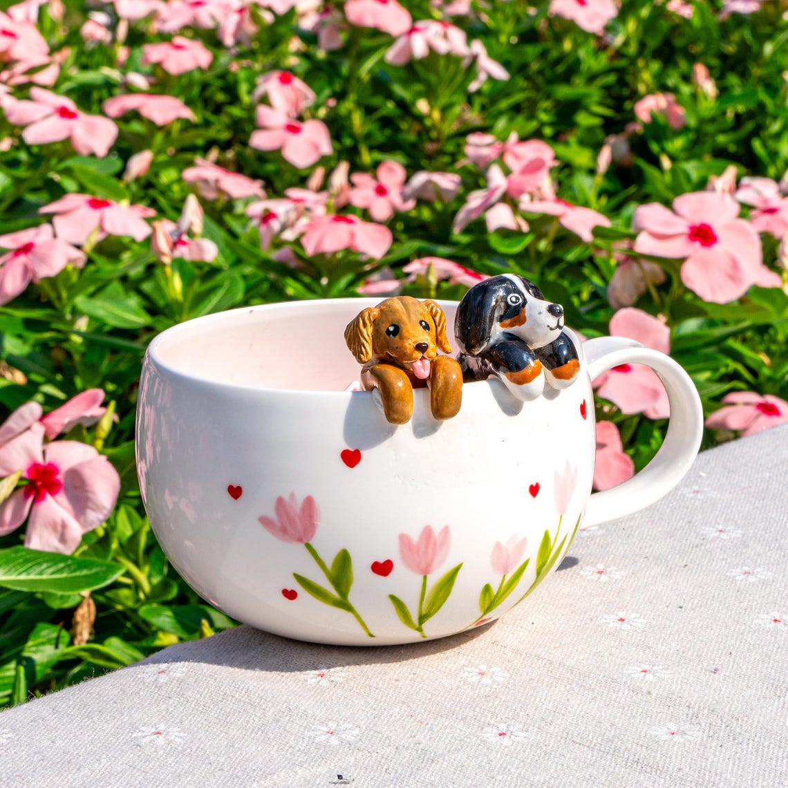 Custom Pet Figurine Mug with Name – Handmade Cat & Dog Ceramic Mug Christmas Keepsake Gift for Pet Lovers