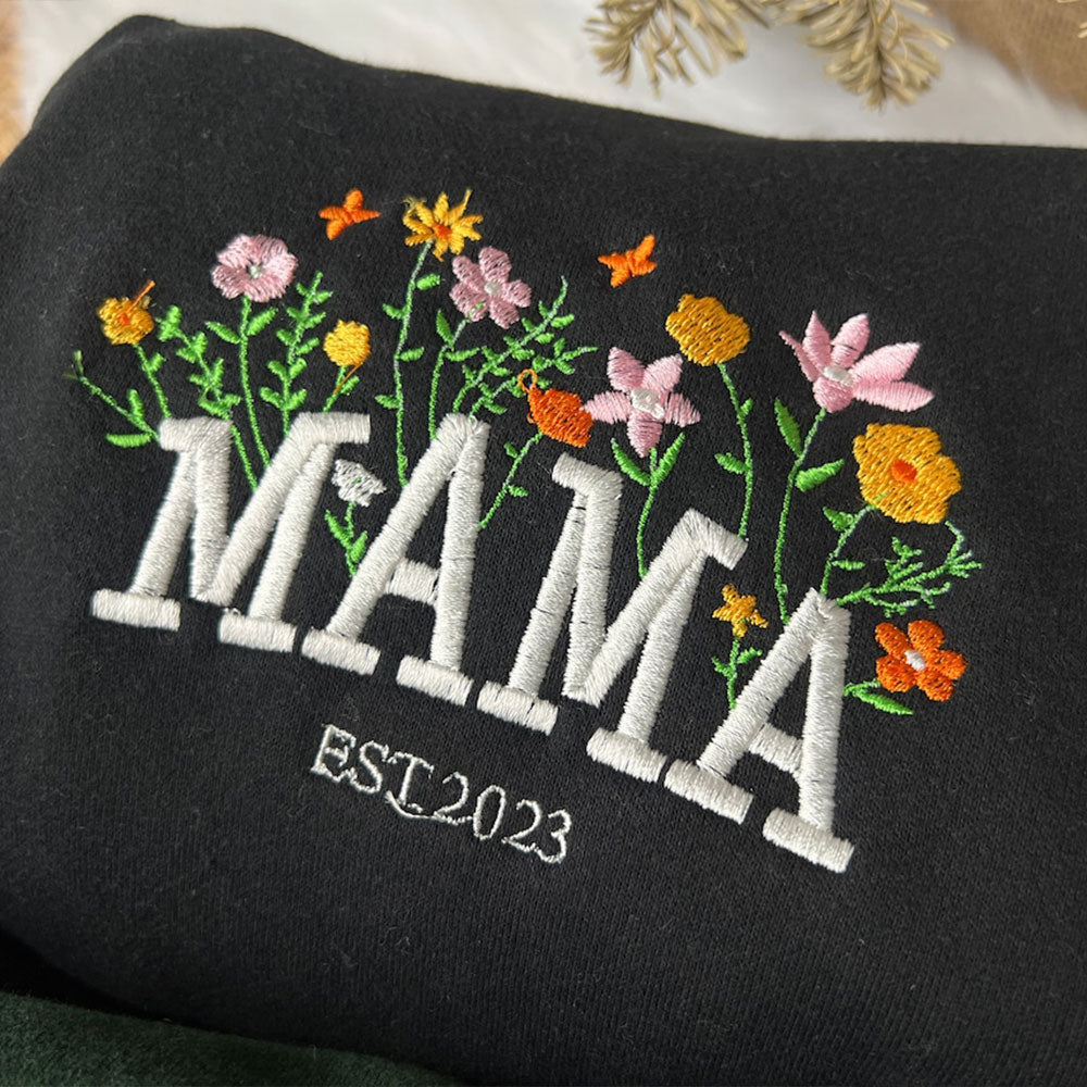 Besticktes Sweatshirt mit Blumenmuster „MAMA EST“ und Kindernamen, Geschenk für neue Mama, Muttertagsgeschenk