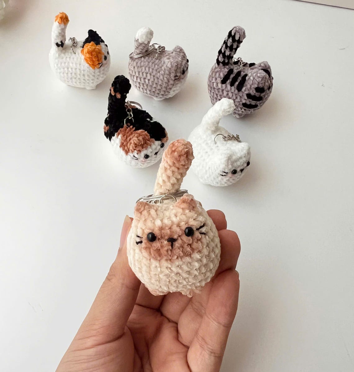 Personalisiertes Gedenkschild für Haustierhalsband mit Haustierohr und Namen, Geschenk für Tierliebhaber