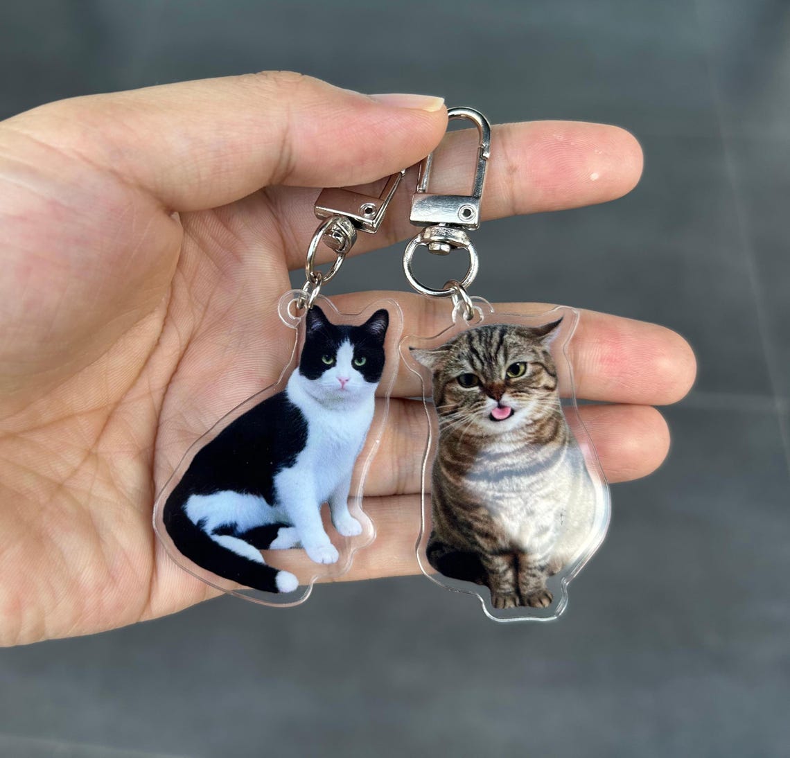 Personalisiertes Gedenkschild für Haustierhalsband mit Haustierohr und Namen, Geschenk für Tierliebhaber