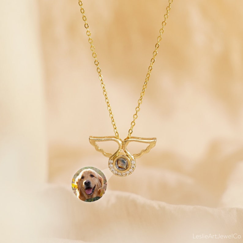 Personalisiertes Gedenkschild für Haustierhalsband mit Haustierohr und Namen, Geschenk für Tierliebhaber