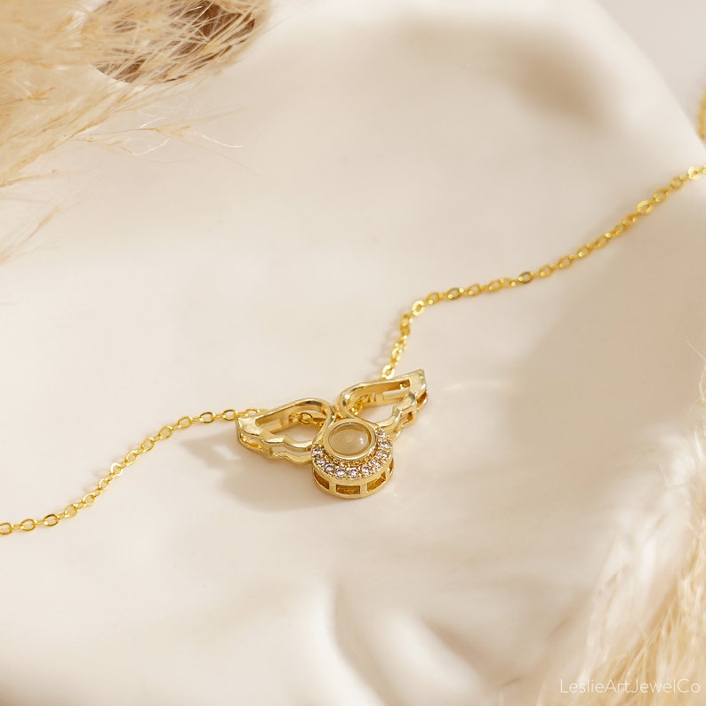 Personalisiertes Gedenkschild für Haustierhalsband mit Haustierohr und Namen, Geschenk für Tierliebhaber