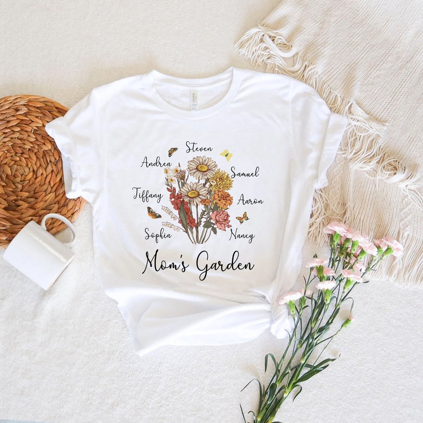 Personalisiertes Mamas Garten Geburtsblumenstrauß Shirt mit Kindernamen Muttertagsgeschenk für Mama Oma