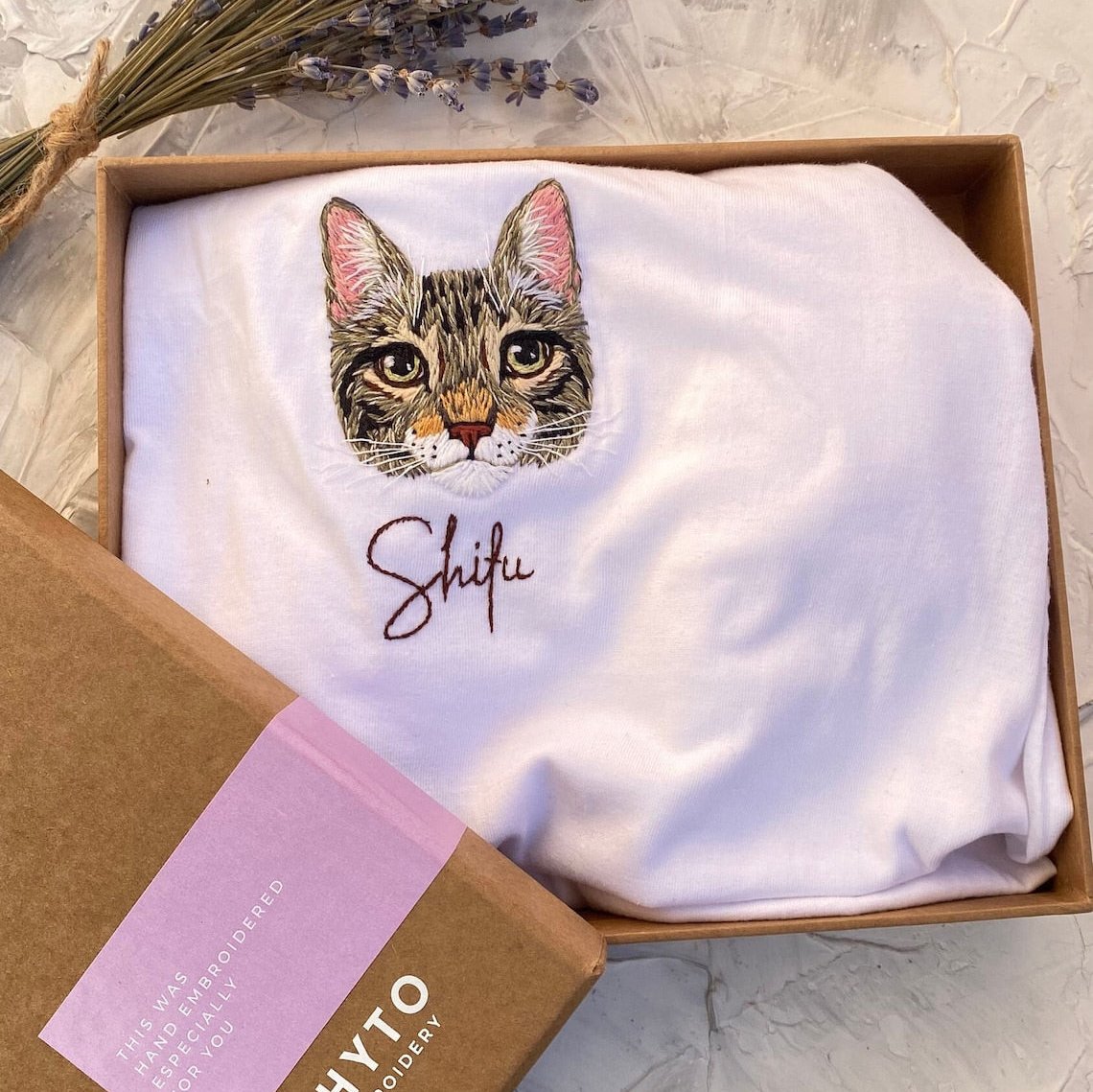 Personalized Pet Photo Portrait Sweatshirt Embroidered Cat Face and Name Hoodie Gift for Cat Parents Pet Lovers