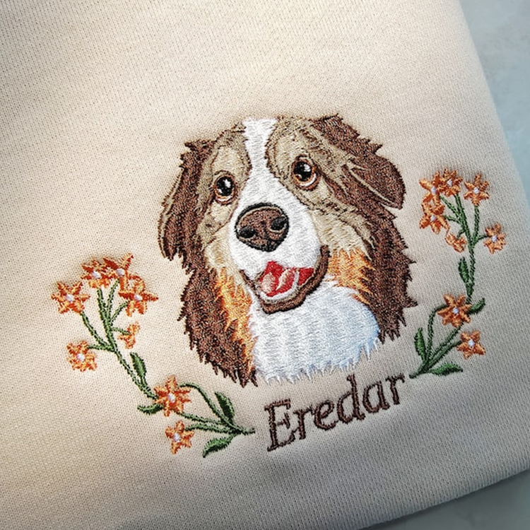 Embroidered Pet Portrait Sweatshirt with Pet Face and Wreath Christmas Gift for Pet Lovers