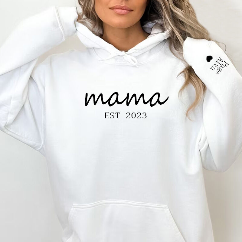 Individuell besticktes Mama-Sweatshirt mit Kindernamen und voraussichtlichem Datum zum Muttertag