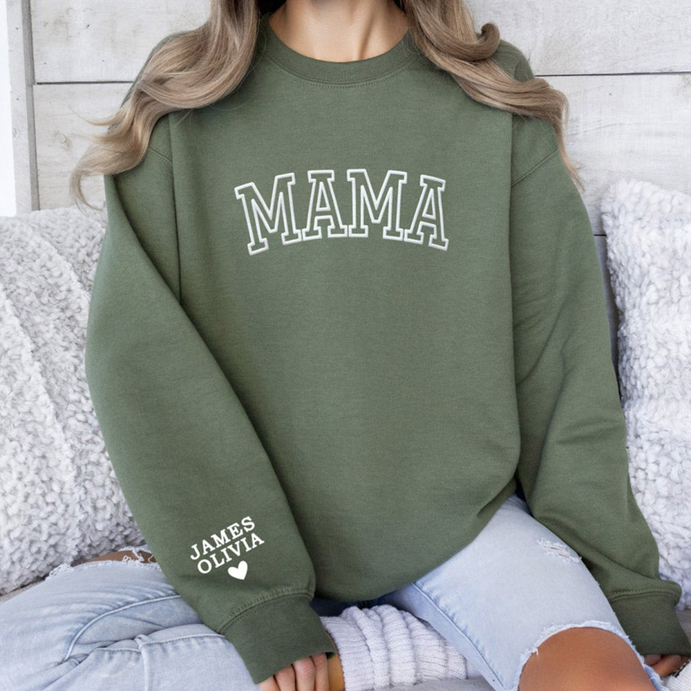 Personalisiertes Sweatshirt mit geprägtem Puff-Schriftzug „MAMA“ und Kindernamen, Geschenk für Mama