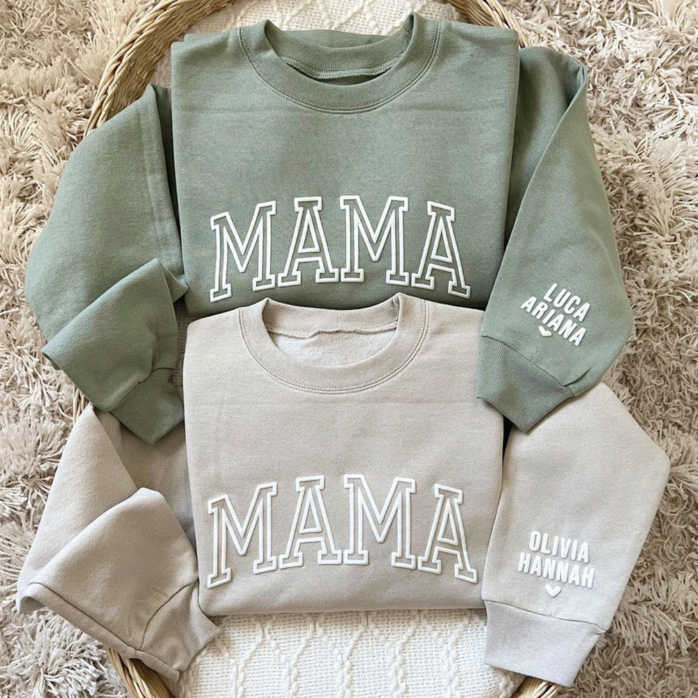 Personalisiertes Sweatshirt mit geprägtem Puff-Schriftzug „MAMA“ und Kindernamen, Geschenk für Mama