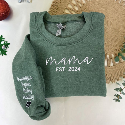 Personalisiertes besticktes Mama-Sweatshirt mit geschätztem Datum und Kindernamen auf dem Ärmel, Geschenk für Mama