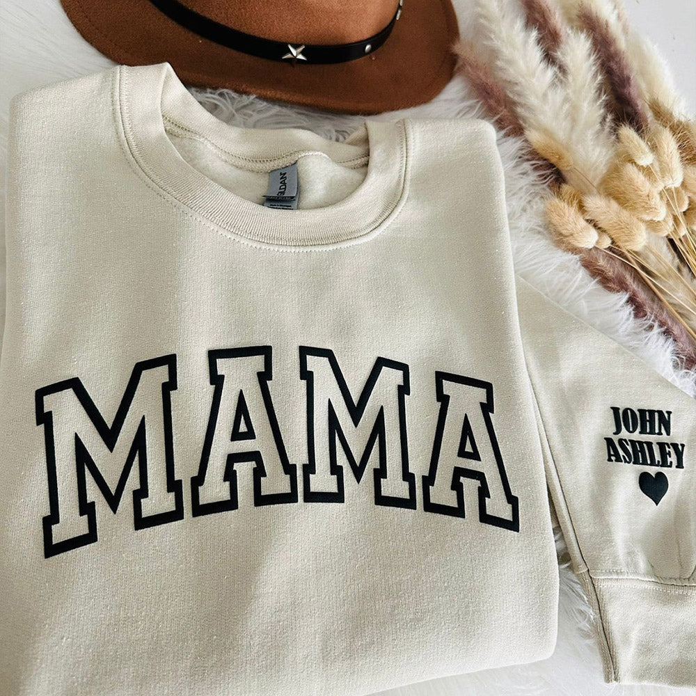Personalisiertes Sweatshirt mit geprägtem Puff-Schriftzug „MAMA“ und Kindernamen, Geschenk für Mama